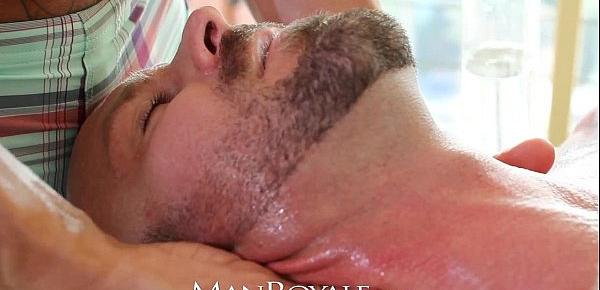  Manroyale Muscle daddy gets serviced by two twinks